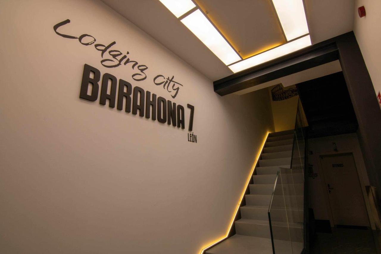 Appartamento Loft Madrid León Esterno foto
