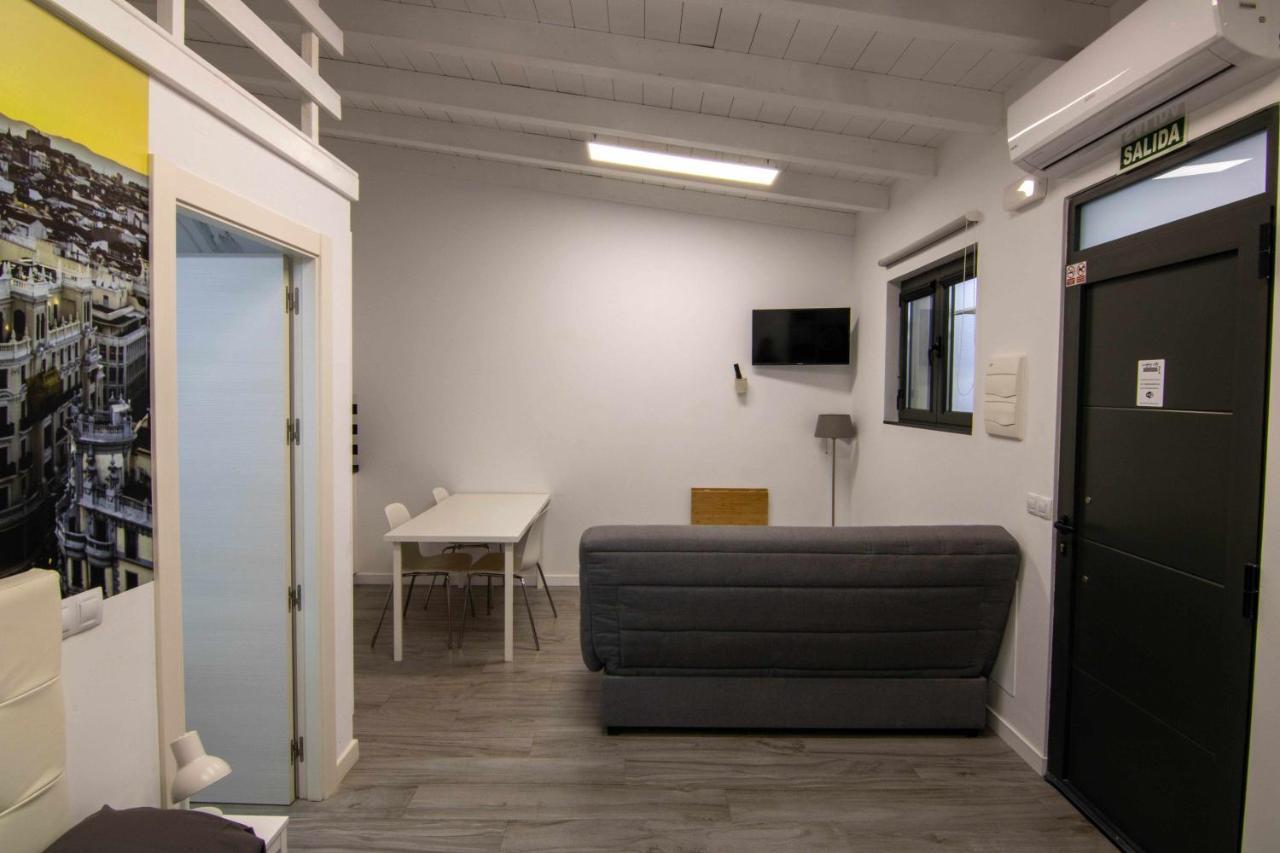 Appartamento Loft Madrid León Esterno foto